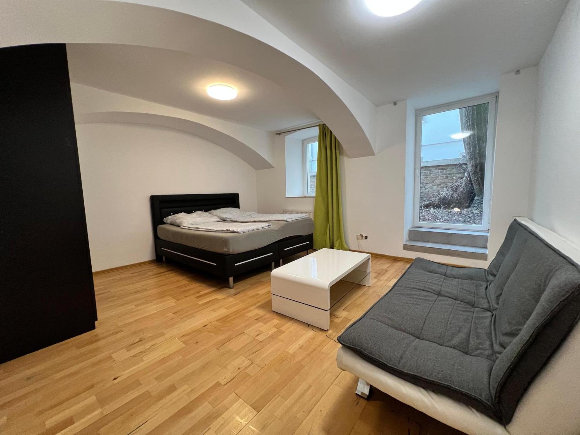Cozy Studio Apt - Near Prater Ferris Wheel Vienna Luaran gambar